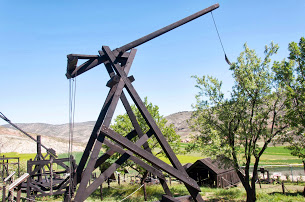 Trebuchet 49